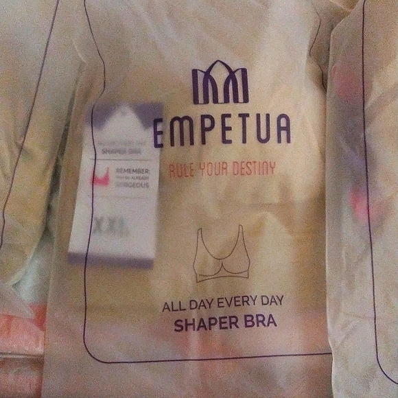 XXL Empetua All Day Everyday Shaper Bra - Picture 7 of 10